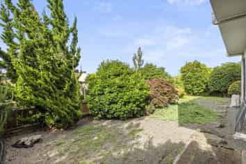 2/25 Waimarie Street, Saint Heliers