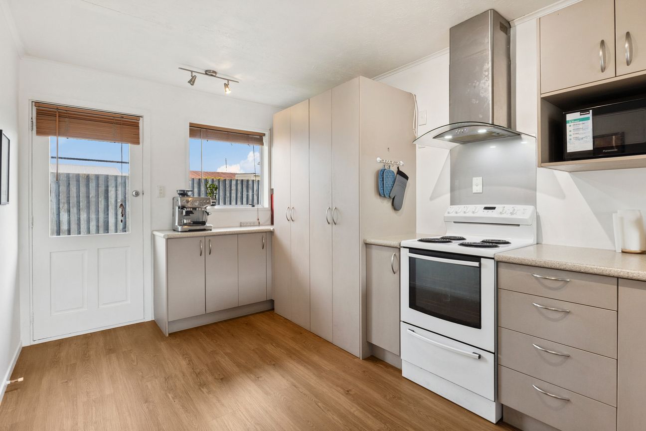 Viewing by Appointment - Vista 6