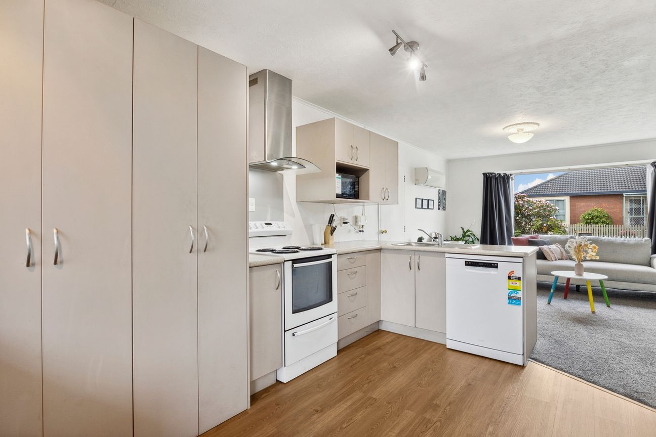 Viewing by Appointment - Vista 3