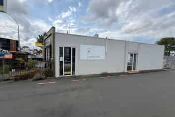 Stand Out in Havelock North