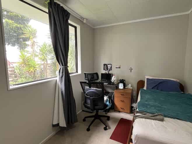 2/4 Calvert Street, Papakura