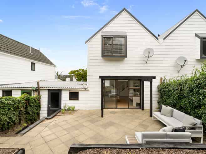 2/729 Remuera Road, Remuera