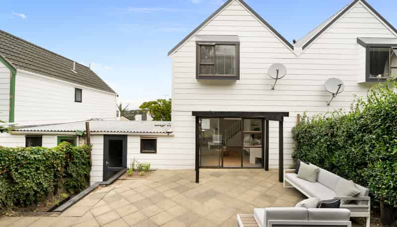 2/729 Remuera Road, Remuera