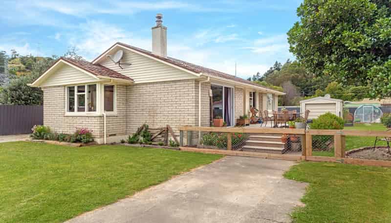 50 Massey Road, Mangapapa