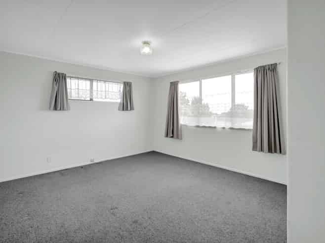 12 Silby Street, Waitara