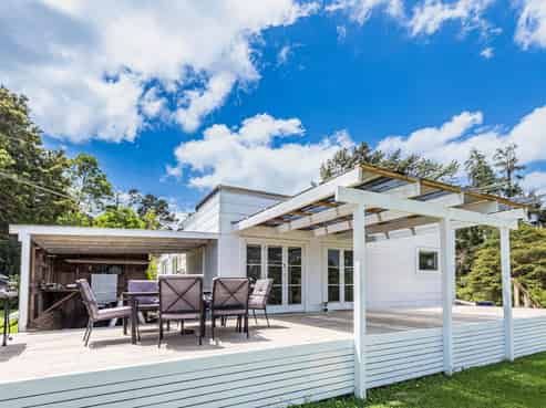 4B Paranui Crescent, Tikipunga