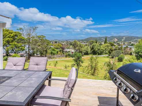 4B Paranui Crescent, Tikipunga