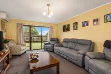 14 Brasenose Place, Tawa