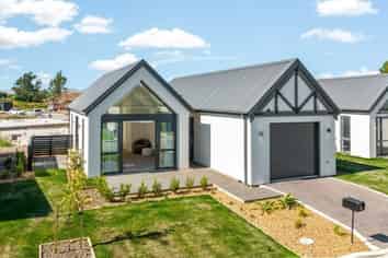 PU74/65 Atawhai Lane, Belfast