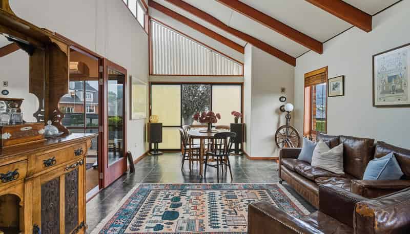 244A Highgate, Roslyn