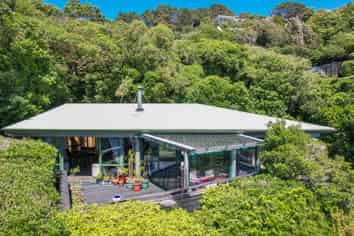 5 Edgeware Road, Wilton