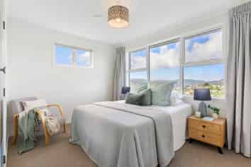 3 Voltaire Street, Karori