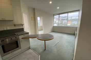 11E/126 The Terrace , Te Aro