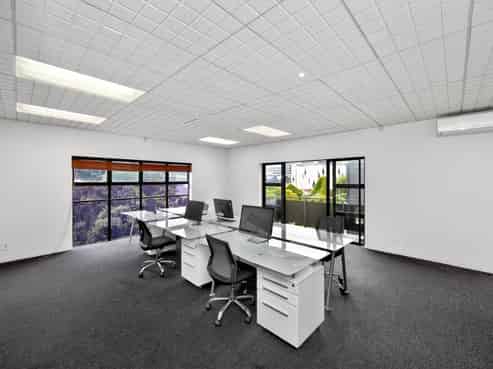 ELEVATED FREEHOLD OPPORTUNITY
