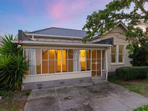 42 South Street, Blenheim