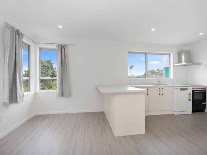 7 Shale Avenue, Massey