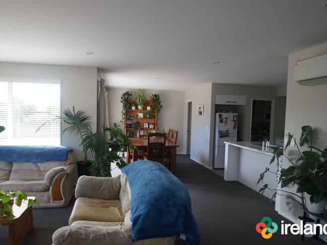 60 Te Korari Street, Marshland