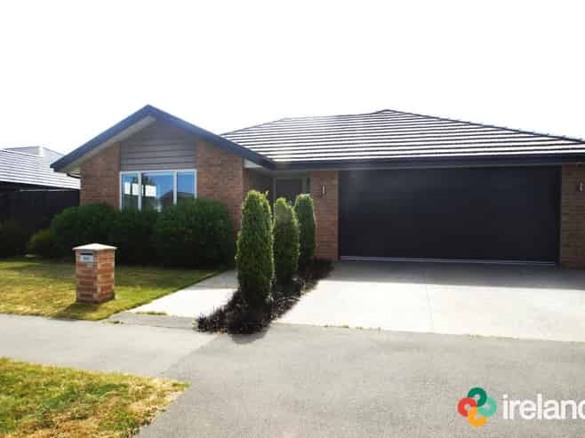 60 Te Korari Street, Marshland