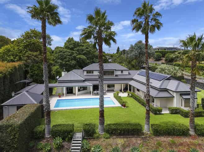 174 Upper Harbour Drive, Greenhithe