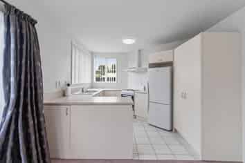 4/12 Frankleigh Street, Somerfield