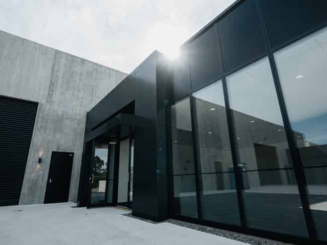 High quality industrial - fully leased