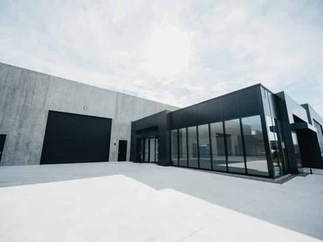 High quality industrial - fully leased