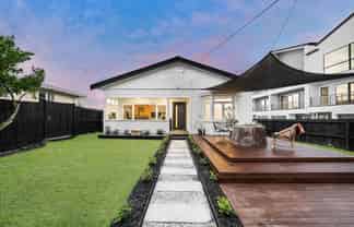 4050 Great North Road, Glen Eden