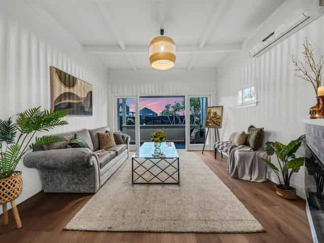 4050 Great North Road, Glen Eden