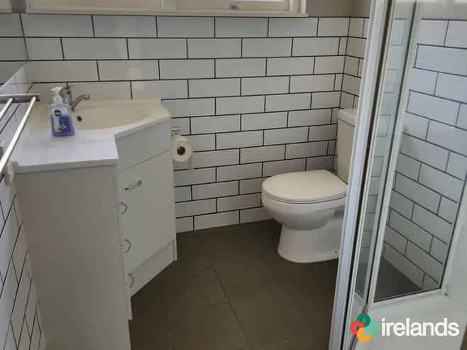 3/494 Hereford Street , Linwood