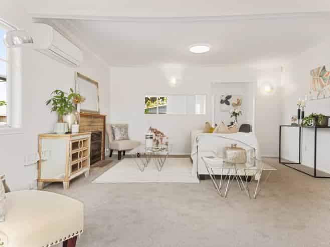 24 Taikata Road, Te Atatu Peninsula