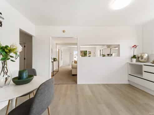 24 Taikata Road, Te Atatu Peninsula