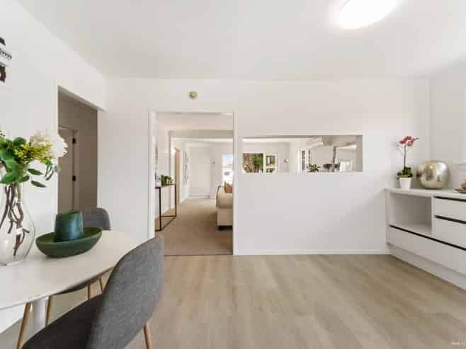 24 Taikata Road, Te Atatu Peninsula