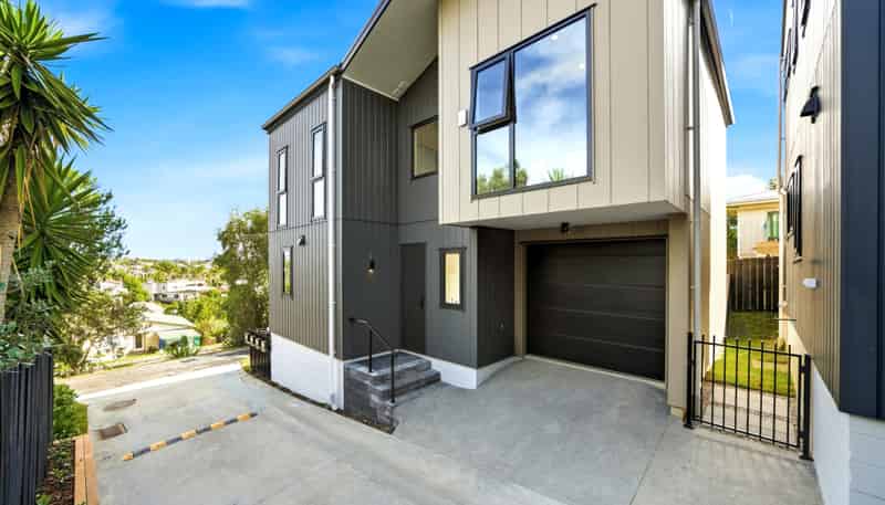 Lot 1/584 Beach Road, Rothesay Bay