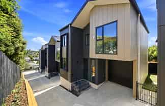 Lot 2/584 Beach Road, Rothesay Bay