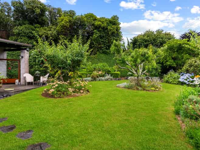 10 Violet Street, Mount Albert