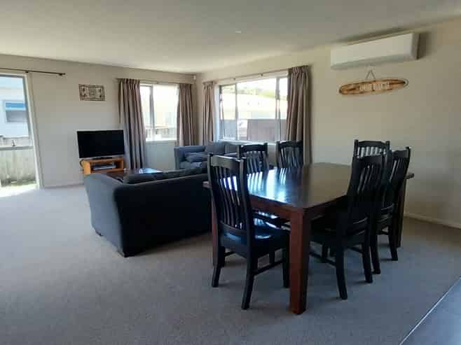 220B Given Avenue, Whangamata