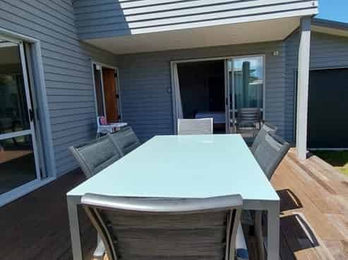 220B Given Avenue, Whangamata