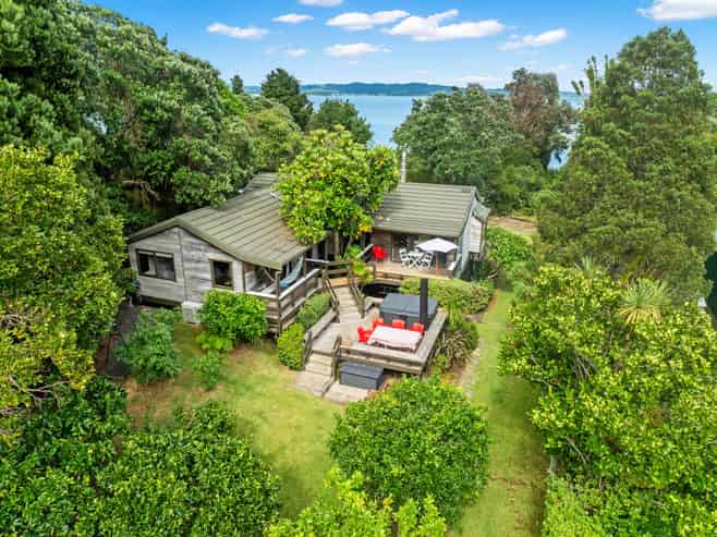 2003 Whangarei Heads Road, Whangarei Heads