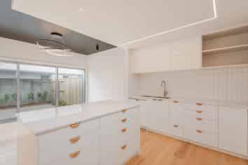 31 Balrickard Way, Milson