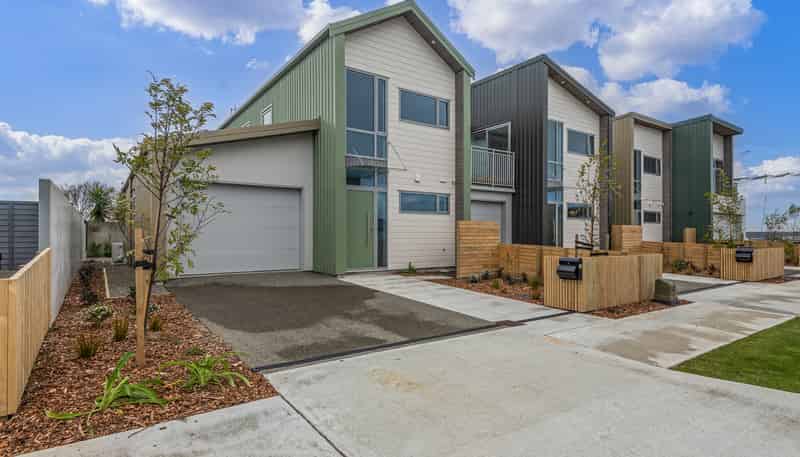 31 Balrickard Way, Milson