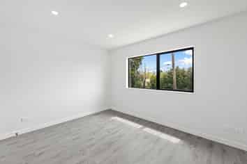 1,2,4&5/41 Settlement Road, Papakura