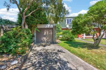 8A Kukupa Grove, Heretaunga