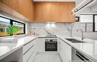 21D Hillcrest Avenue, Hillcrest