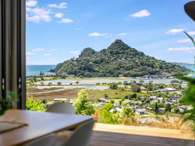 7 Mason Rise, Tairua