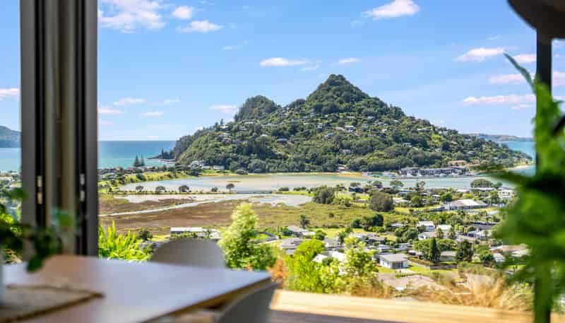 7 Mason Rise, Tairua