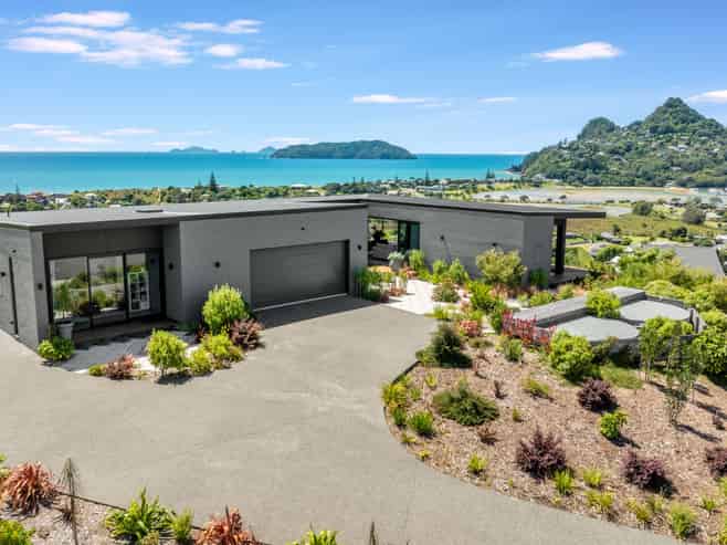 7 Mason Rise, Tairua