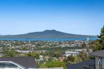 38 Sunset Road, Unsworth Heights