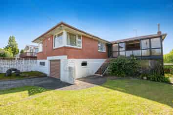 38 Sunset Road, Unsworth Heights
