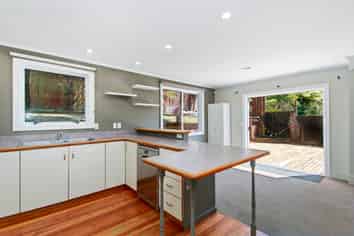 150B Tirohanga Road, Tirohanga