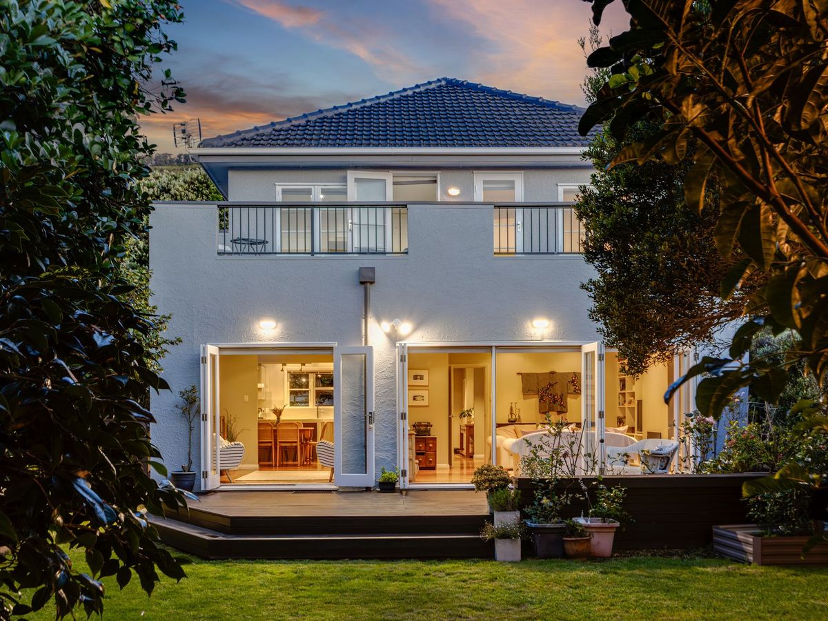 20 Tuatoru Street, Eastbourne, Lower Hutt City, Wellington - Photo 1